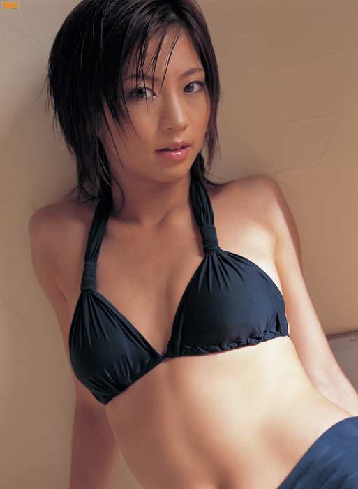 Bomb.TV写真ID0044 2005.11 Misako Yasuda 安田美沙子